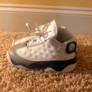 Jordan 13 retro French blue/ white Toddler size 8